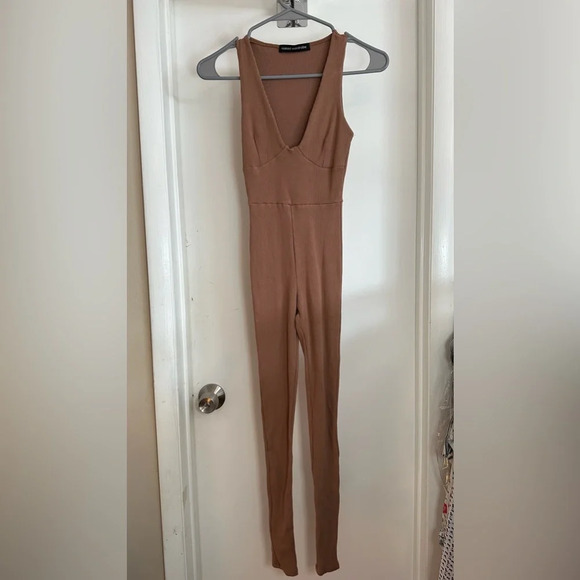 NWOT Naked Wardrobe Snatched Jumpsuit Brown Small - Picture 1 of 5